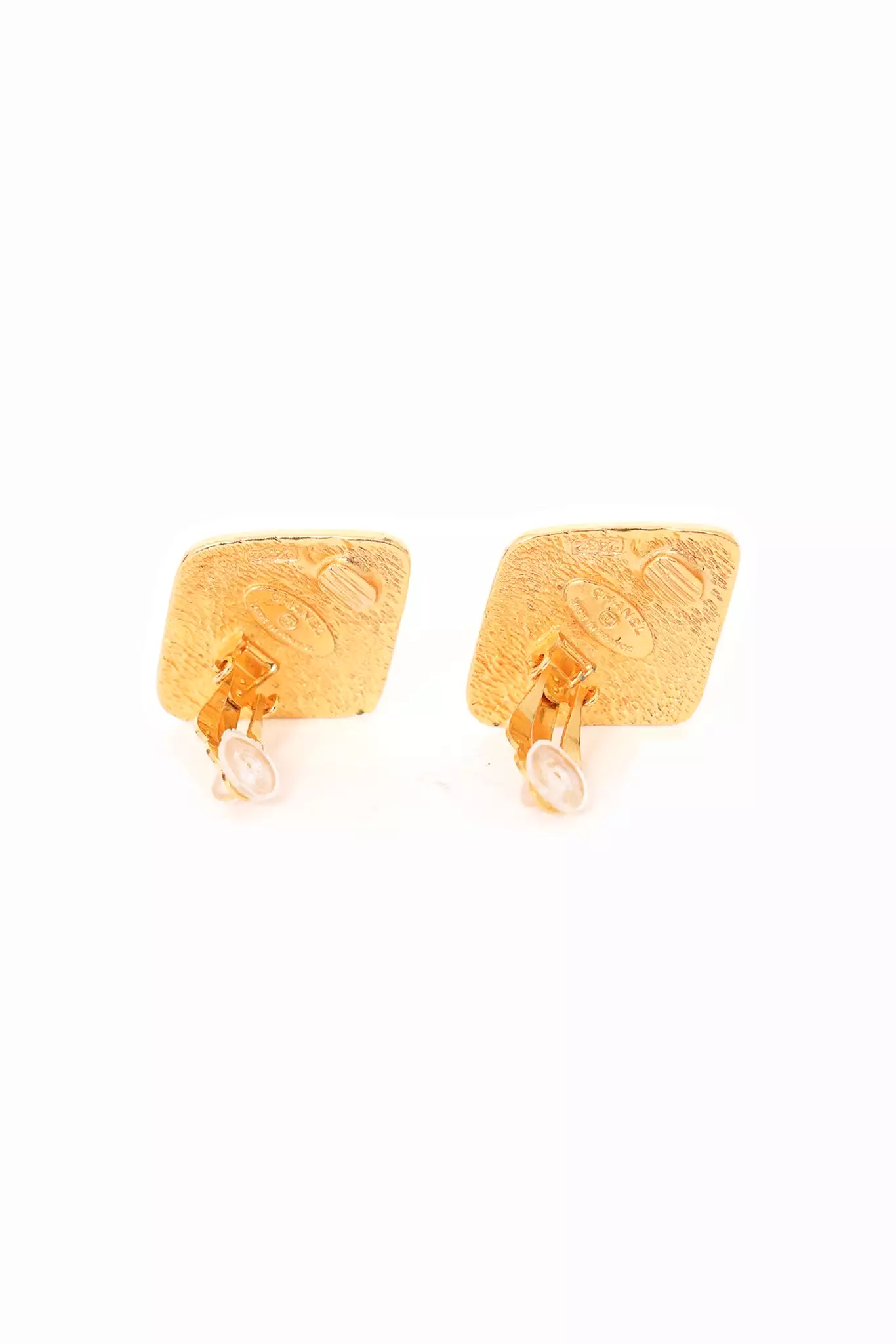 Chanel Vintage Gold Dimond Shape CC Logo Clip-On Earrings