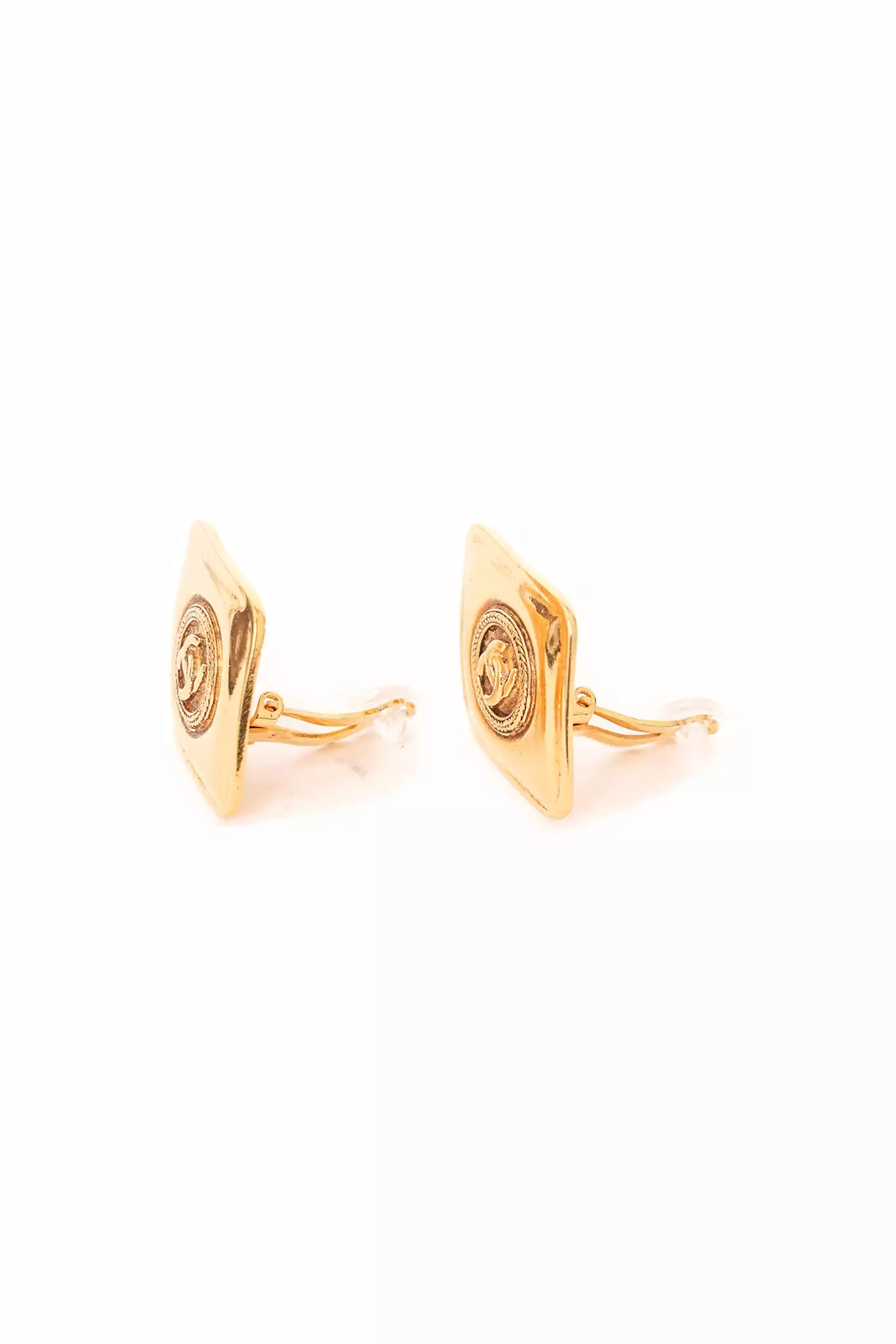 Chanel Vintage Gold Dimond Shape CC Logo Clip-On Earrings