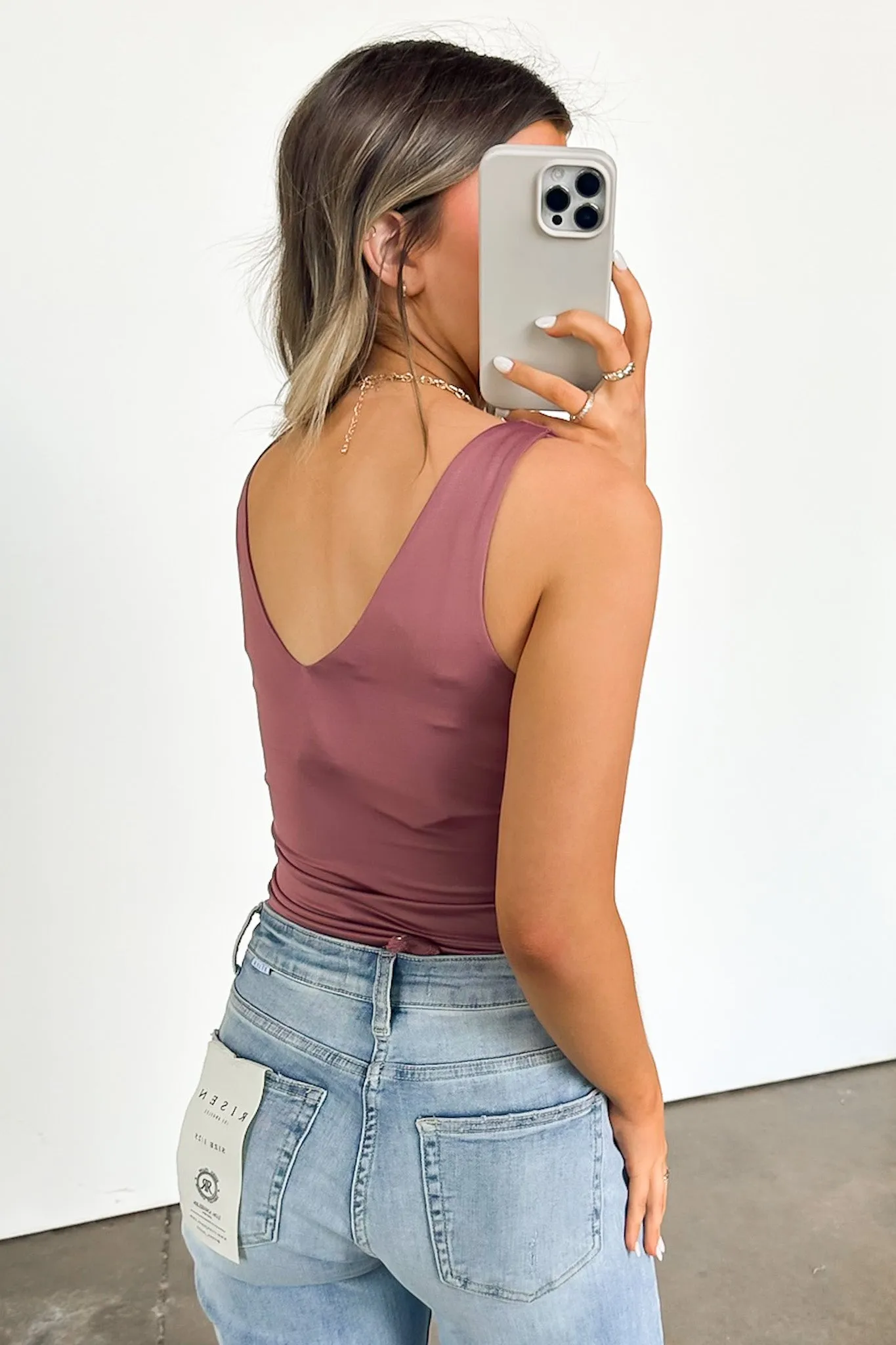 Lovino Seamless V-Neck Bodysuit