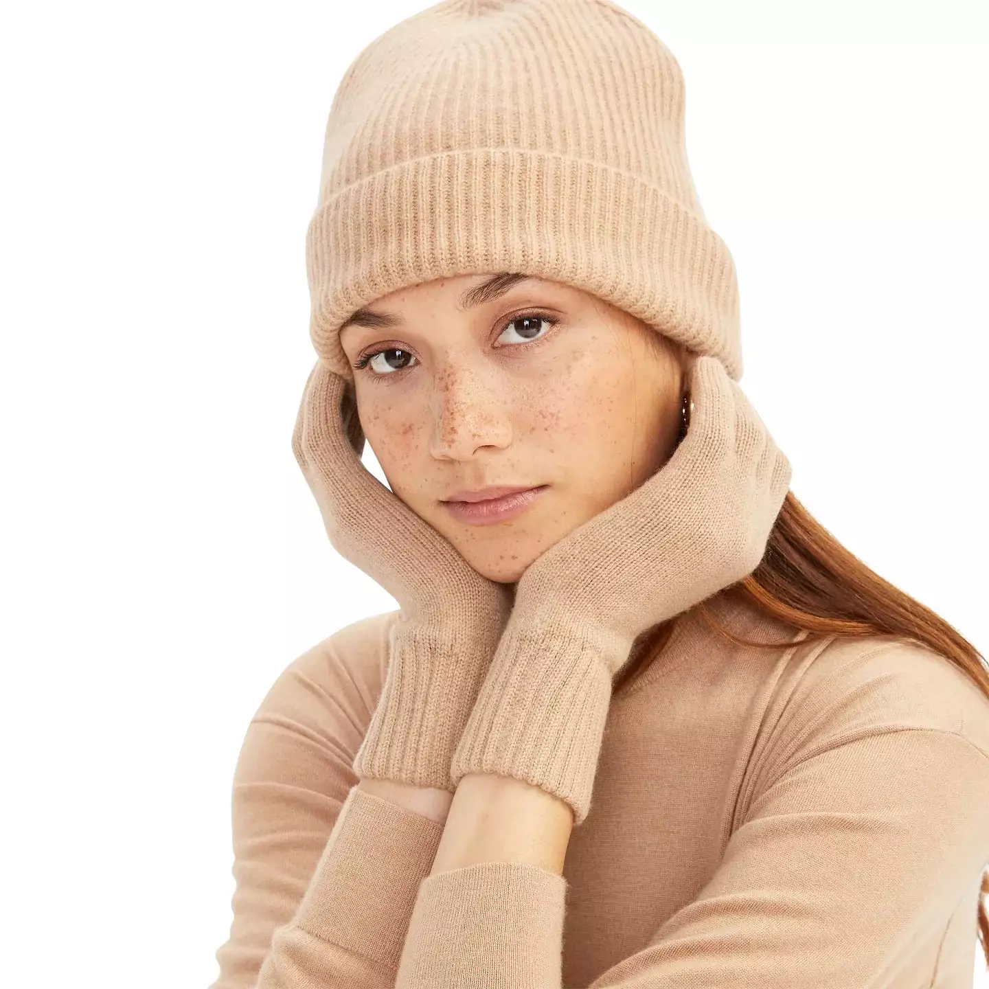 Naadam Cashmere Beanie Glove Set