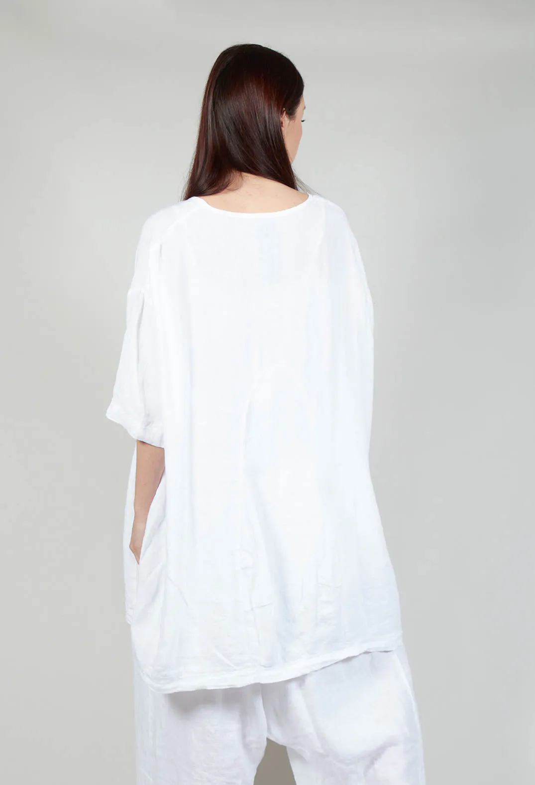 Relaxed Fit Linen Top in White