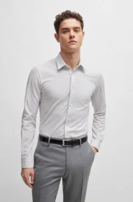 Slim-fit shirt in patterned performance-stretch fabric