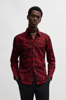 Slim-fit shirt in printed cotton poplin