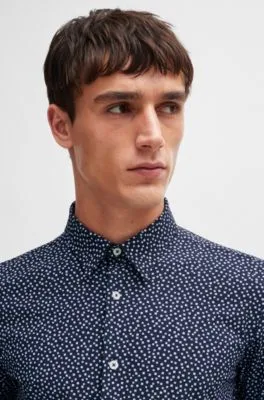 Slim-fit shirt in printed performance-stretch fabric