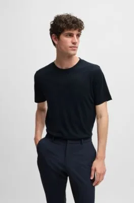 Slim-fit T-shirt in performance fabric