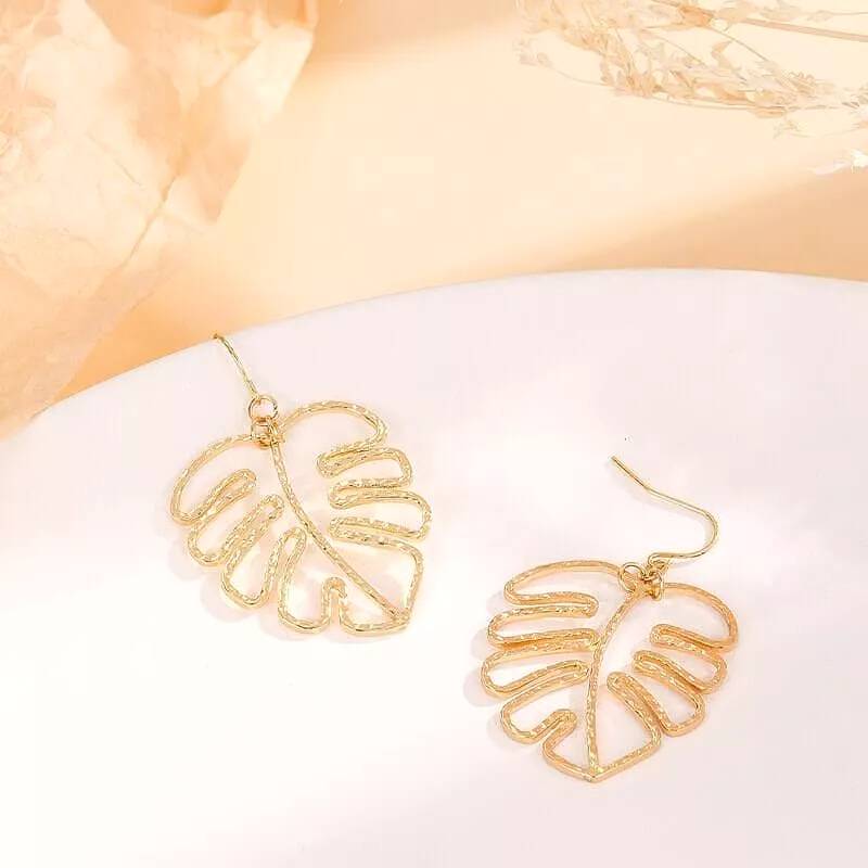 Women's Geometric Leaf Earrings